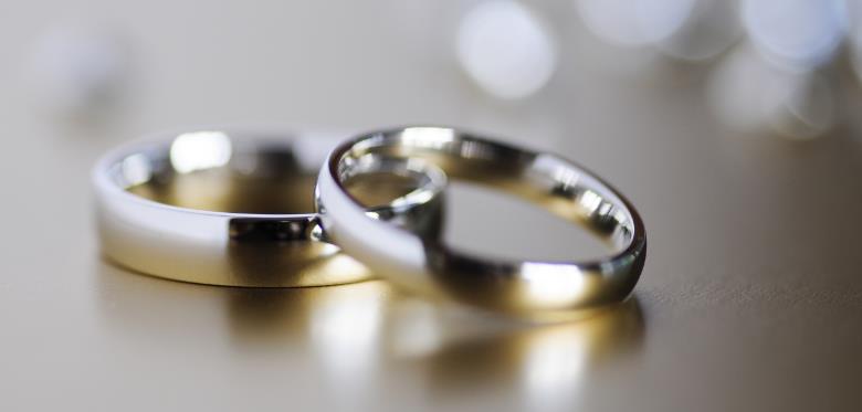 Divorce rates between heterosexual couples hit 45-year low
